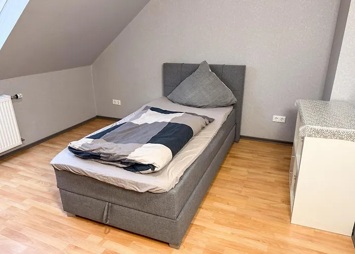 Ruhr Business Mit 7 Einzelbetten * 埃森